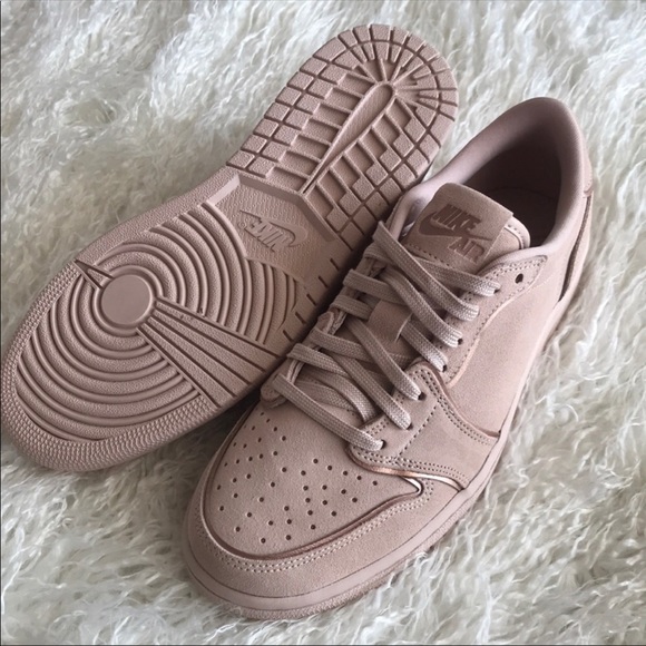 NWT Nike Air Jordan Retro Suede - Picture 7 of 8